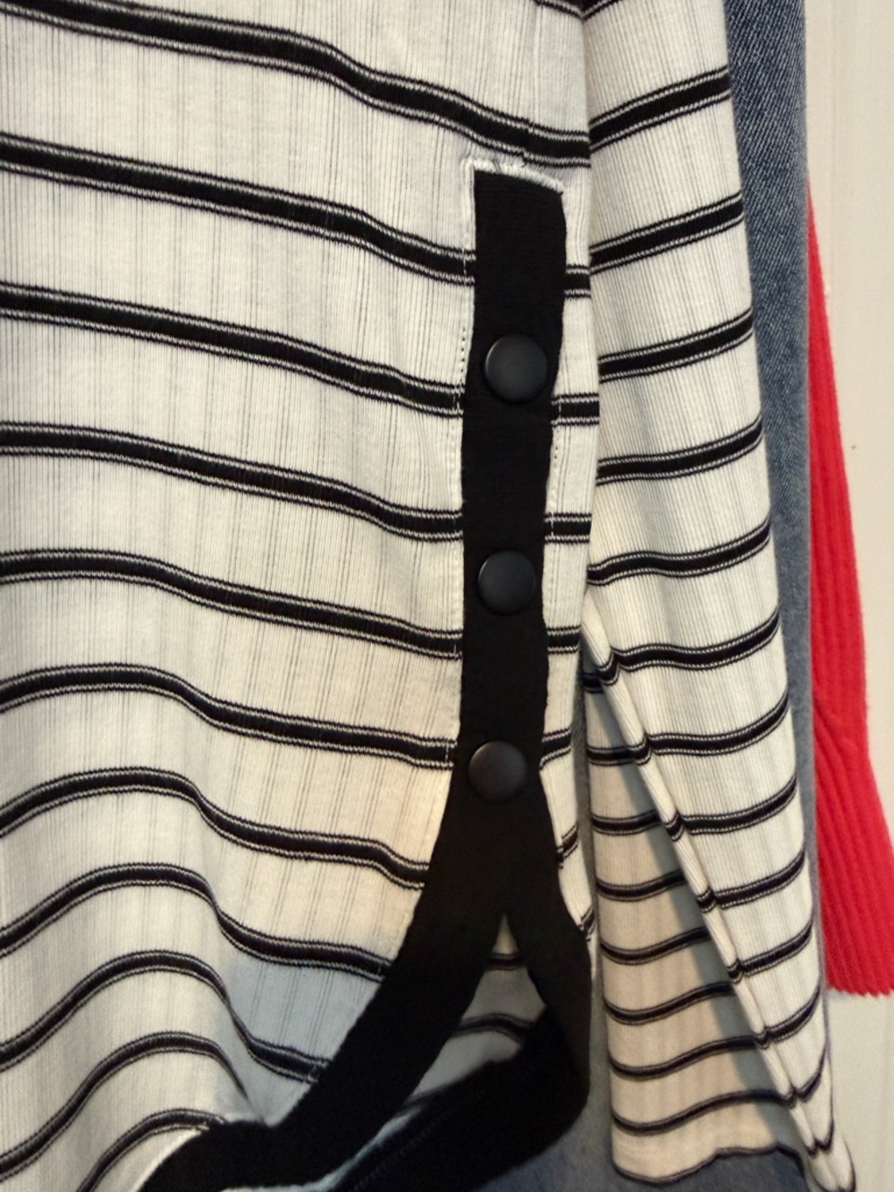 Collette Tee - Picture 3 of 3
